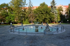 image002