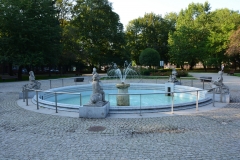 image004