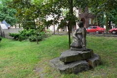 image001
