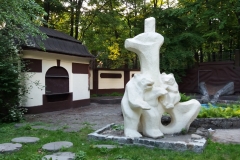 image001