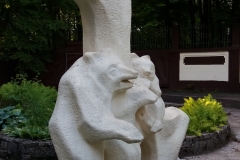 image004