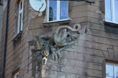 image002